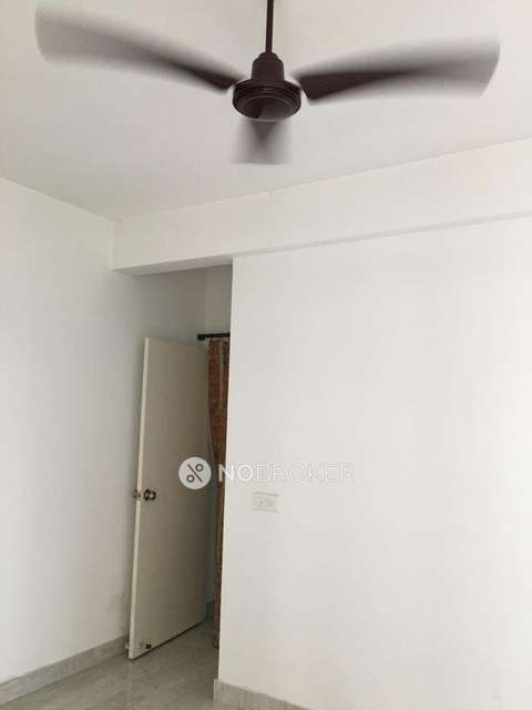 1 BHK Flat for Rent  In Sector 21