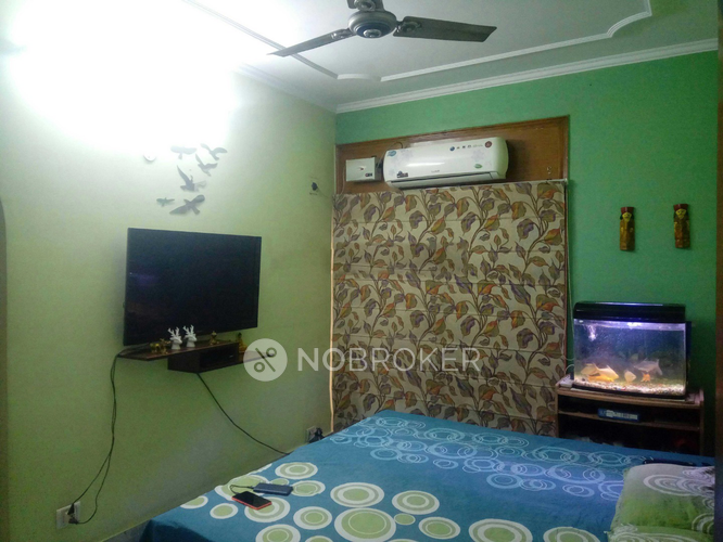 Parvatiya Vihar Vasundhara Enclave Rent WITHOUT BROKERAGE Fully