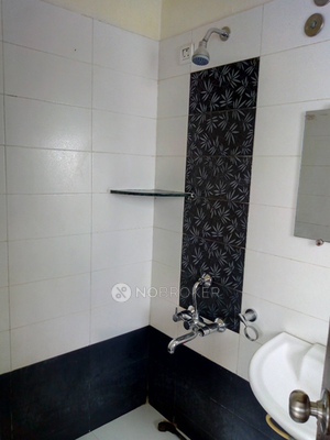 2 BHK Flat In Venkatesh Serenity for Rent  In  Dhayri