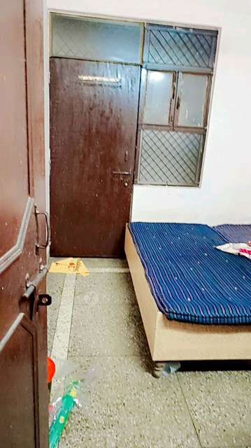 1 RK House for Rent  In Laxmi Nagar