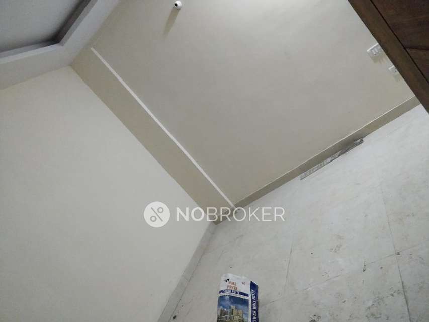 3 BHK Flat In Apartment  For Sale  In Chattarpur