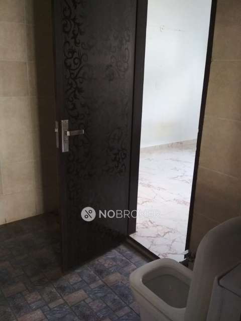 3 BHK Flat In Standalone Building  For Sale  In  Rohini