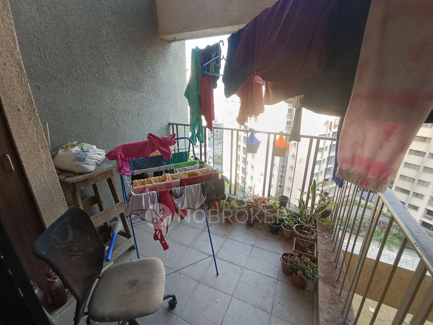 2 BHK Flat In Pride World City Long Island For Sale  In Charholi Budruk