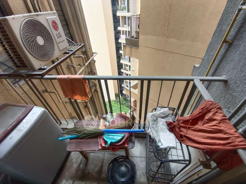 2 BHK Flat In Pride World City Long Island For Sale  In Charholi Budruk