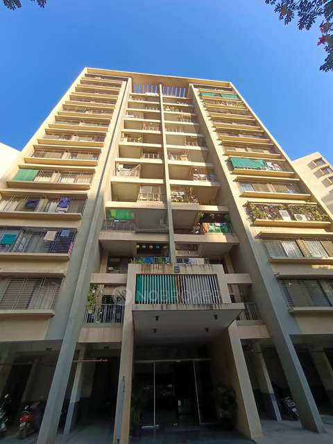 2 BHK Flat In Pride World City Long Island For Sale  In Charholi Budruk