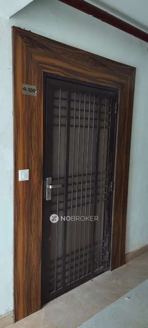 2 BHK Flat In Logix Blossom Greens Noida For Sale  In Sector 143