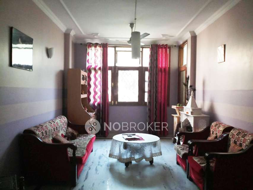 3 BHK Flat In Apartment For Sale  In Kalkaji