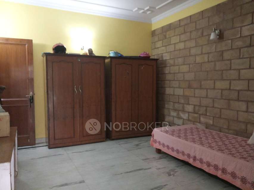 3 BHK Flat In Apartment For Sale  In Kalkaji