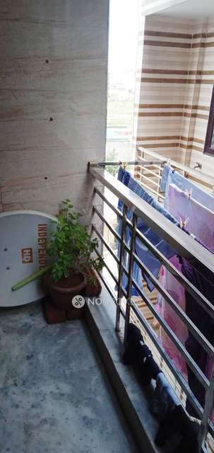 2 BHK Flat For Sale  In Mohan Garden