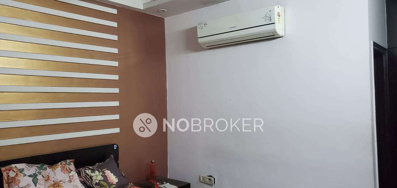 4 BHK Flat In Standalonde Building  For Sale  In Sita Ram Bazar, Chandni Chowk