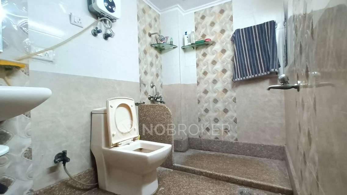 3 BHK Flat In Bharat Apartment For Sale  In Surya Nagar