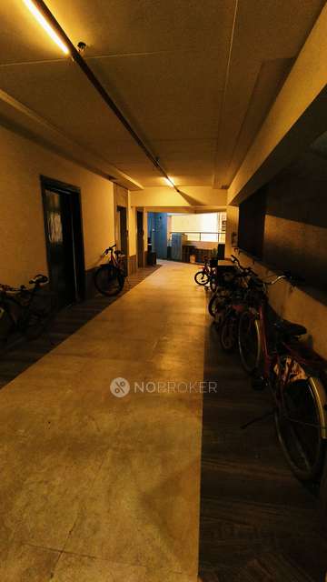 1 BHK Flat In Hiranandani Palacia For Sale  In Thane