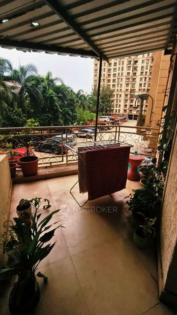 1 BHK Flat In Hiranandani Palacia For Sale  In Thane