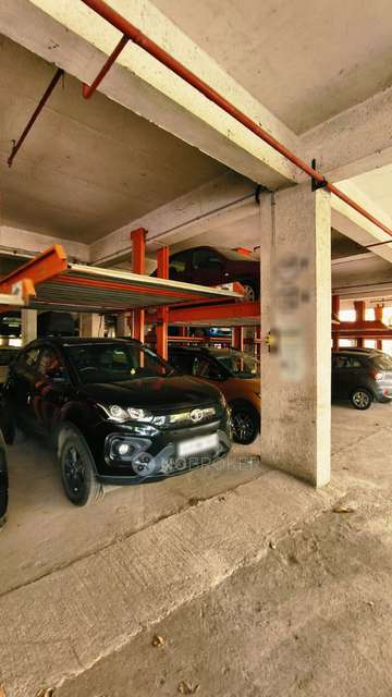 1 BHK Flat In Hiranandani Palacia For Sale  In Thane