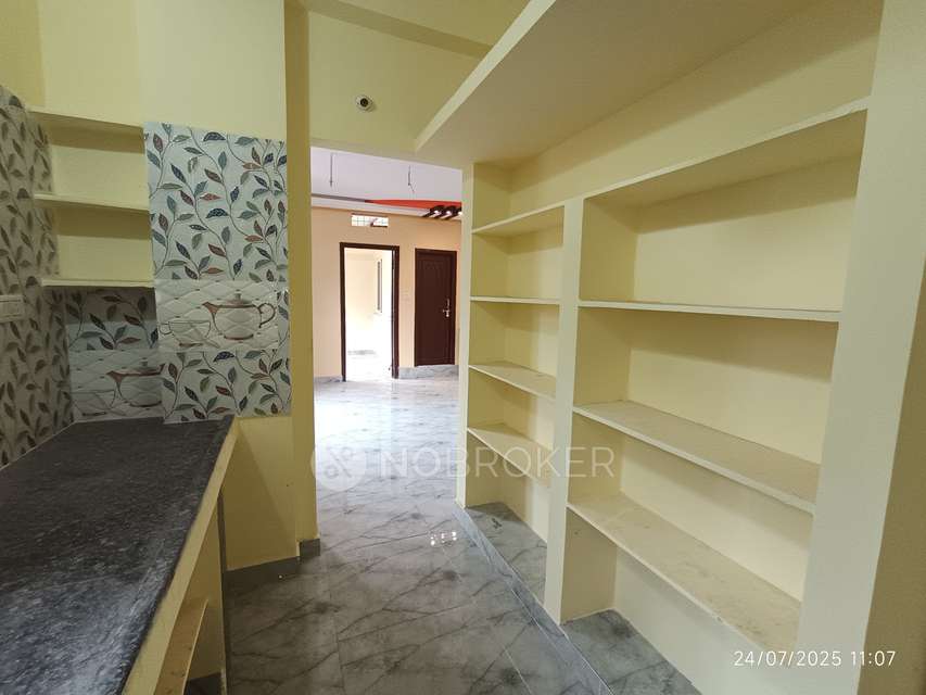 2 BHK Flat In Ideal Heights For Sale  In Masab Tank