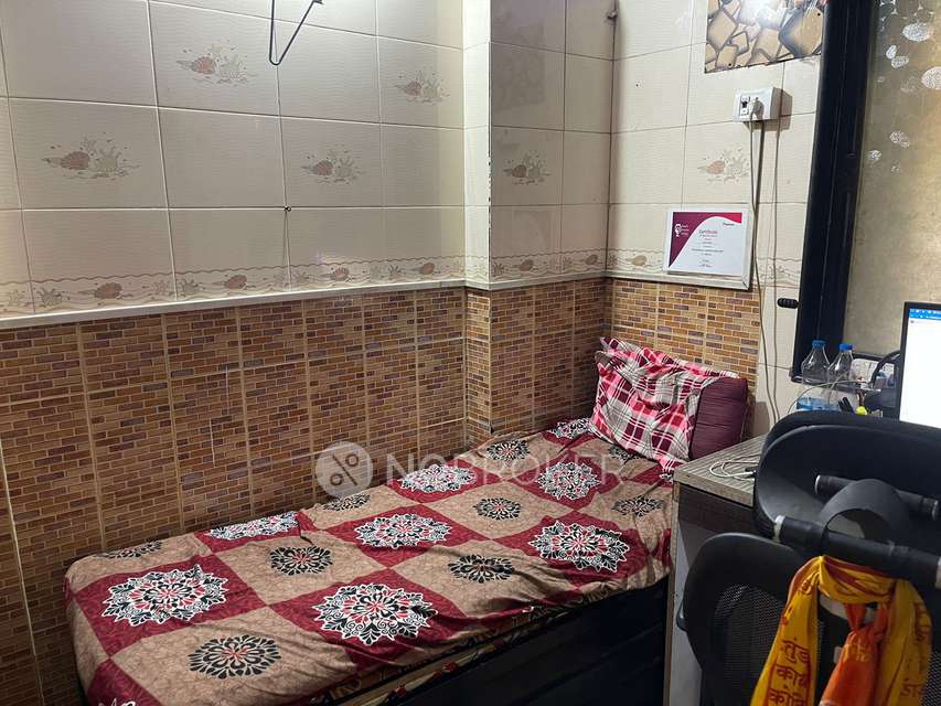 PG for Boys in Mira Road East