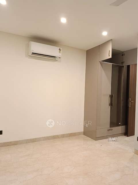 3 BHK Flat In Standalone Apartment for Rent  In Sector 42 