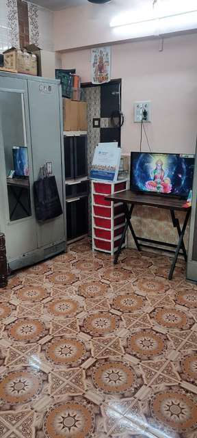 2 BHK Flat In Ekta Co-op Hsg Society For Sale  In Nehru Nagar