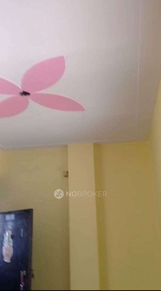 standalone building Shalimar Bagh Rent WITHOUT BROKERAGE Unfurnished 2 BHK Rental Flat in