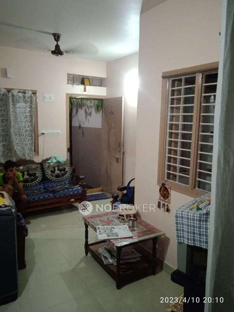 2 BHK Flat In Ammaji Nilaya for Lease  In Rajajinagar