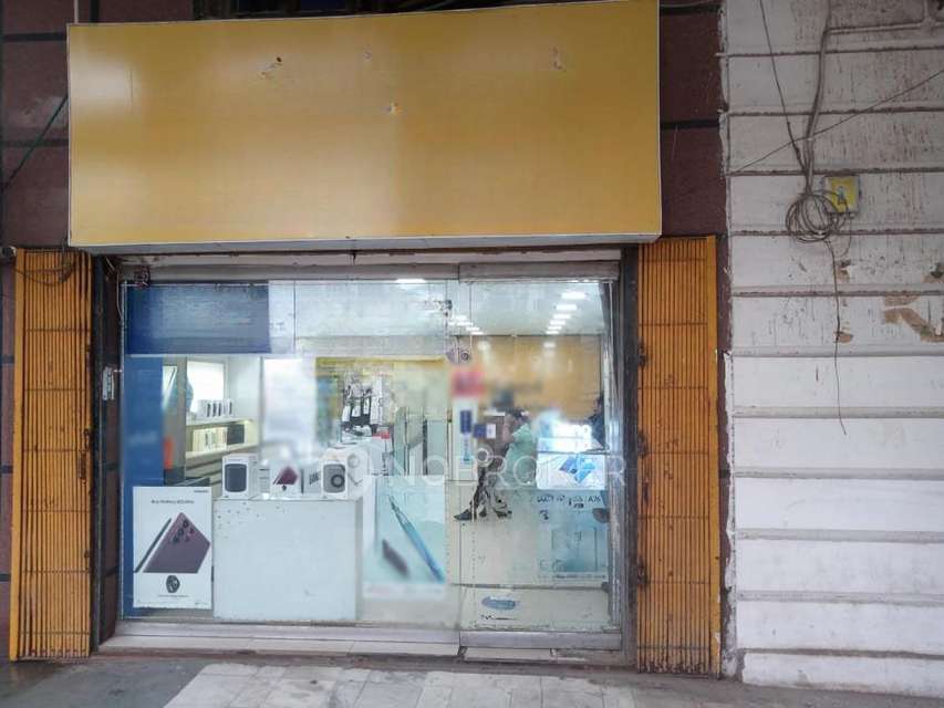 Shop in Connaught Place, Delhi for Rent 