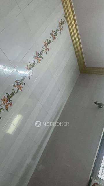 1 BHK Flat In Shree Kumar Society For Sale  In Santacruz East