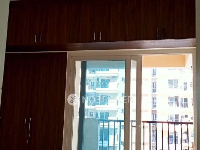 3 BHK Flat In Gaur Atulyam For Sale  In Omicron I,