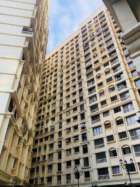 2 BHK Flat In Kanakia Spaces Sevens Chs For Sale  In Andheri East