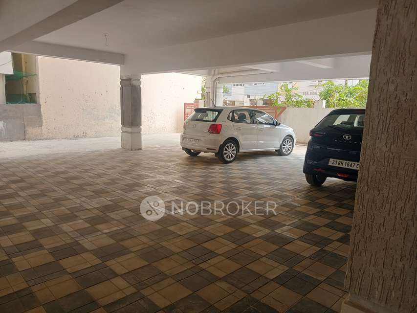 3 BHK Flat In Siva Sai Nilayam For Sale  In Kondapur