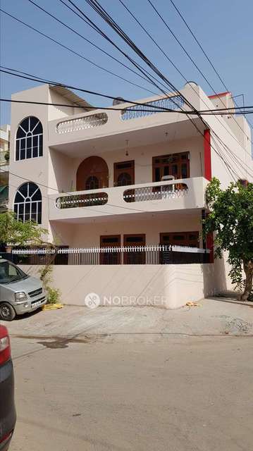 4+ BHK House For Sale  In Sector 4