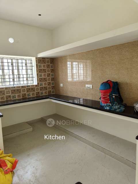 2 BHK Flat In Varun Homes For Sale  In Valasaravakkam