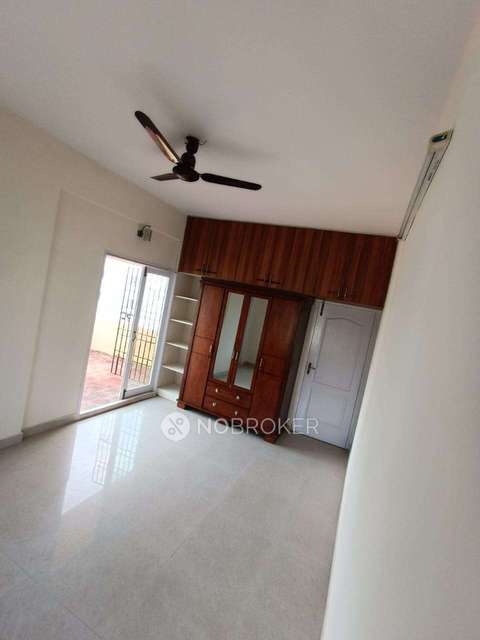 2 BHK Flat In Deccan Orleans For Sale  In Medavakkam