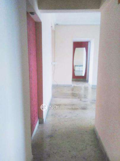 2 BHK Flat In Saket Towers Chs Ltd For Sale  In Kalwa