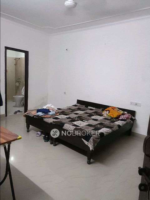 PG for Girls in Crossing Republik ]