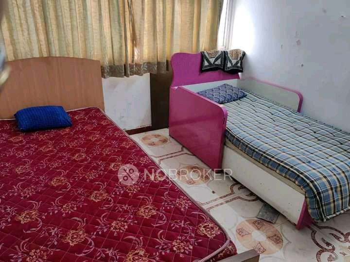 2 BHK Flat In Self Help Co-operative Housing Society For Sale  In Vile Parle West