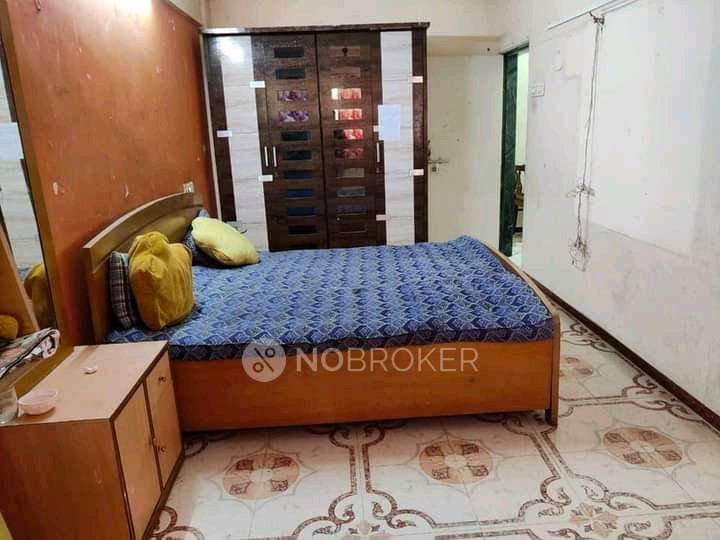 2 BHK Flat In Self Help Co-operative Housing Society For Sale  In Vile Parle West