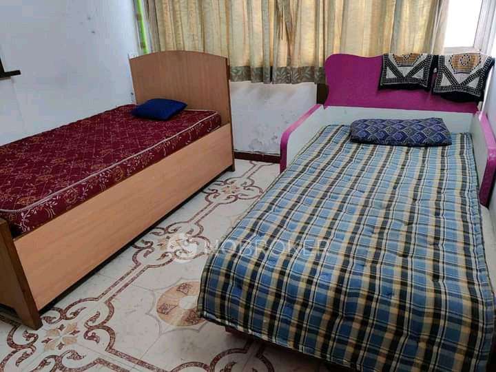 2 BHK Flat In Self Help Co-operative Housing Society For Sale  In Vile Parle West