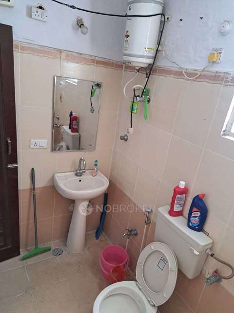 2 BHK Flat In Manasarovar Heights Phase 3 For Sale  In Bowenpally
