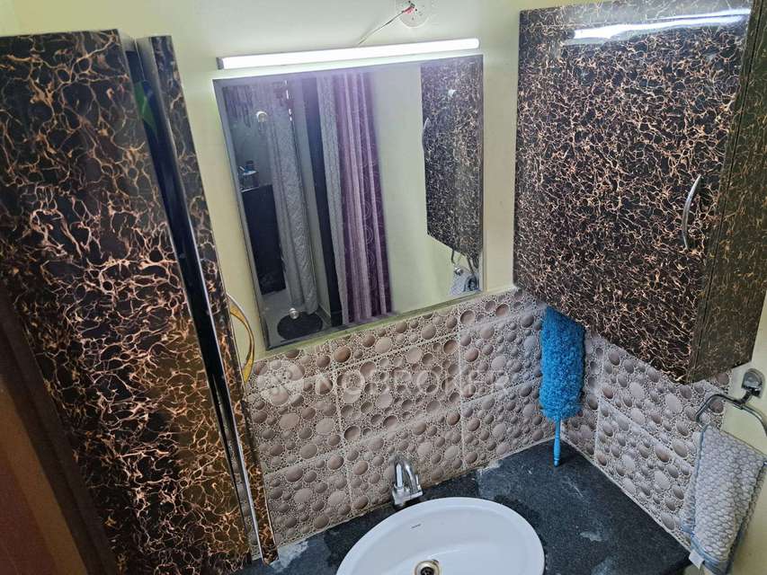 2 BHK Flat In Manasarovar Heights Phase 3 For Sale  In Bowenpally