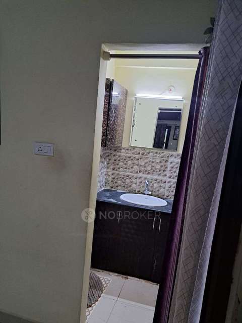 2 BHK Flat In Manasarovar Heights Phase 3 For Sale  In Bowenpally