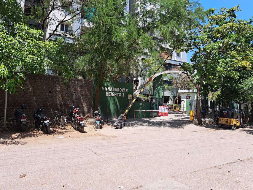 2 BHK Flat In Manasarovar Heights Phase 3 For Sale  In Bowenpally
