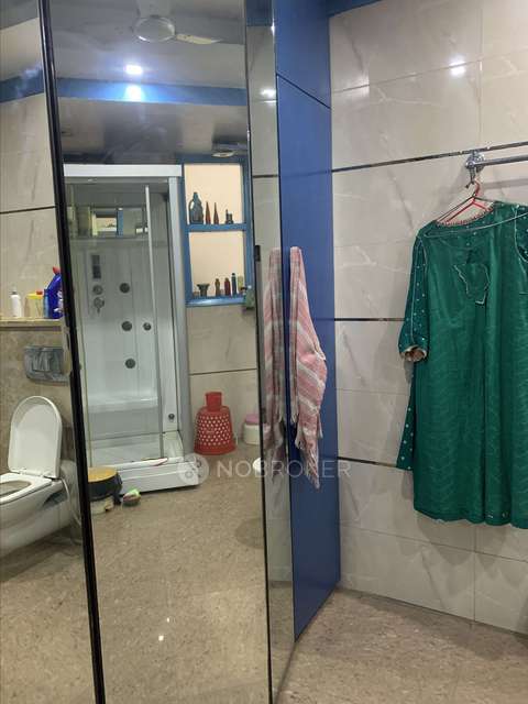 4 BHK Flat For Sale  In Madhuban Enclave