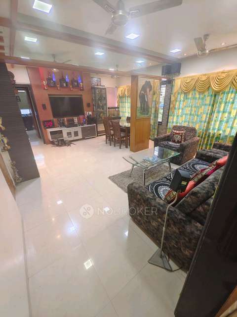 3 BHK Flat In Godavari Chs Borivali For Sale  In Borivali East