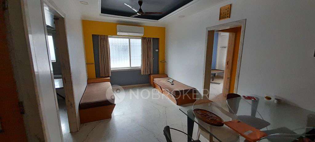 2 BHK Flat In Ramprasad Chambers For Sale  In Nana Peth