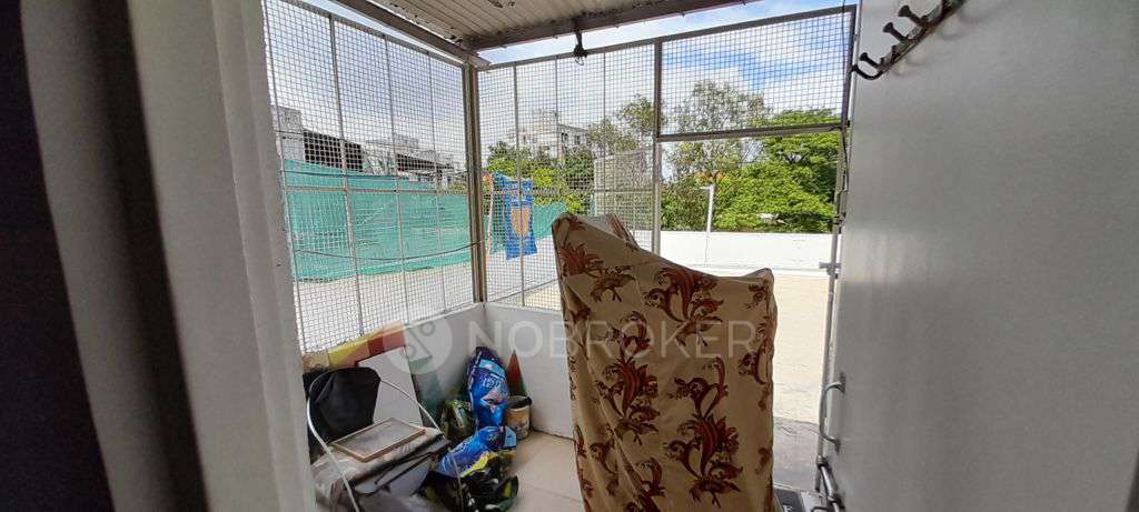 2 BHK Flat In Ramprasad Chambers For Sale  In Nana Peth