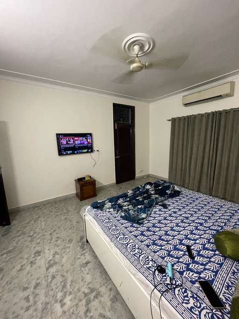 3 BHK Flat In Apartment For Sale  In Lajpat Nagar