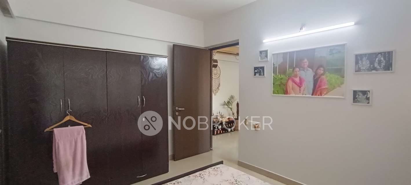 3 BHK Flat In Lodha Aqua For Sale  In Mira Road