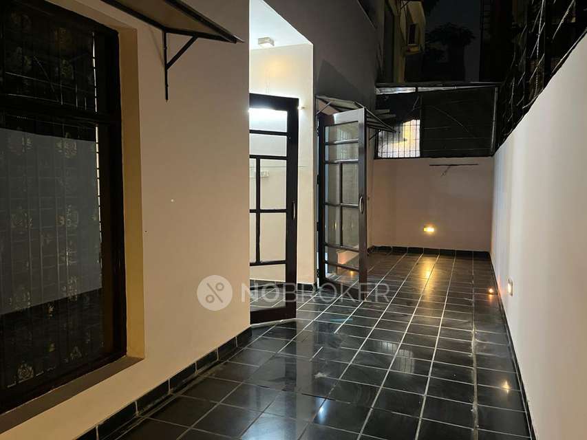 3 BHK House For Sale  In Sushant Lok Phase I,  Sector 43