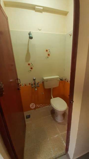 2 BHK Flat In Apartment For Sale  In Perumbur 