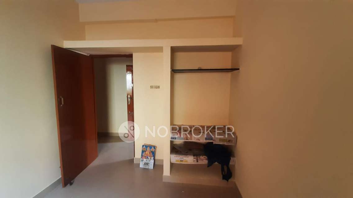 2 BHK Flat In Apartment For Sale  In Perumbur 